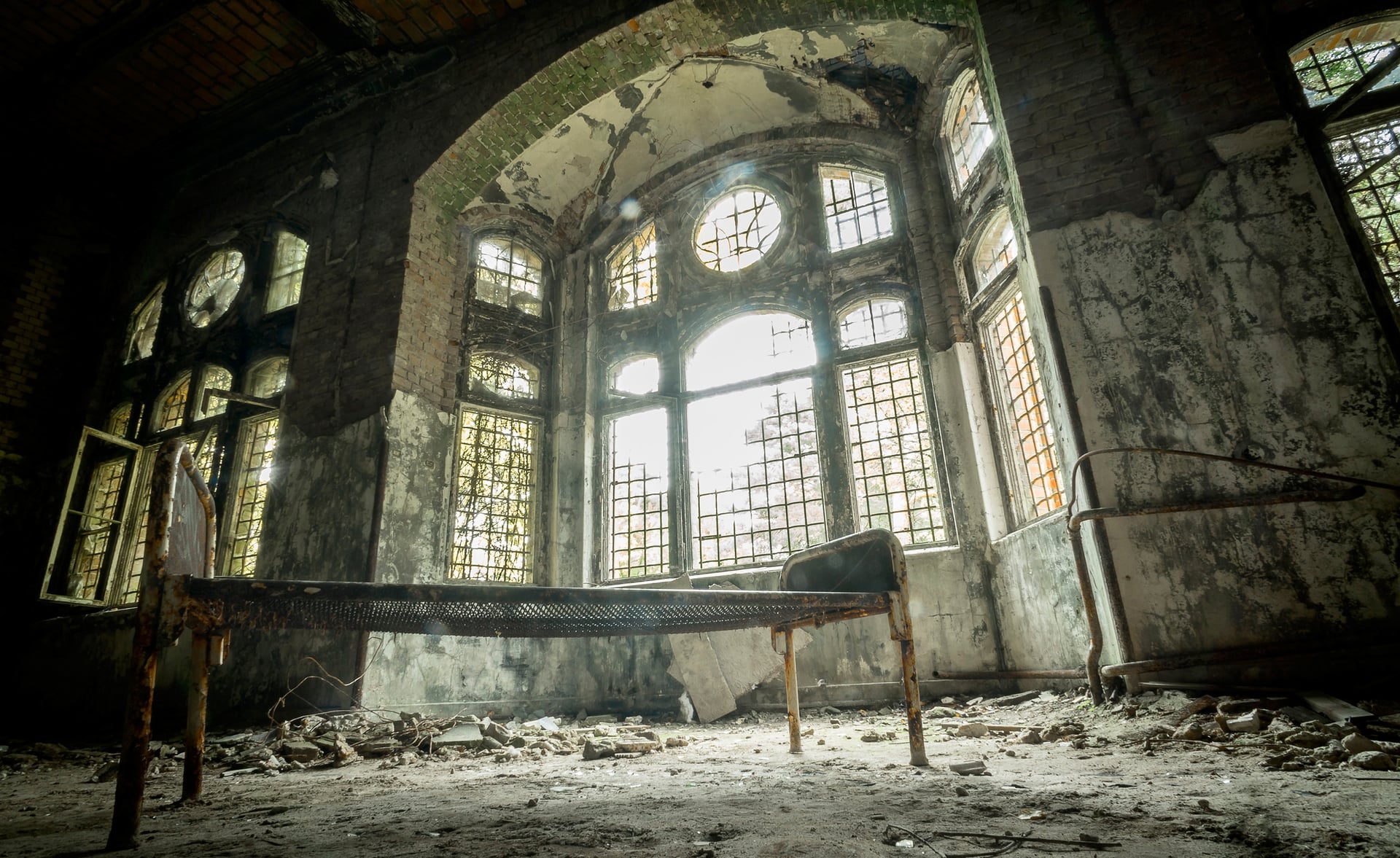 Afbeelding van Urbex: een fascinatie voor verlaten plekken